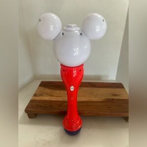 DISNEY ON ICE Bubble Light Up Color Changing Wand